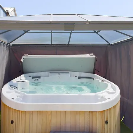 Holiday home Le Grand Naillac